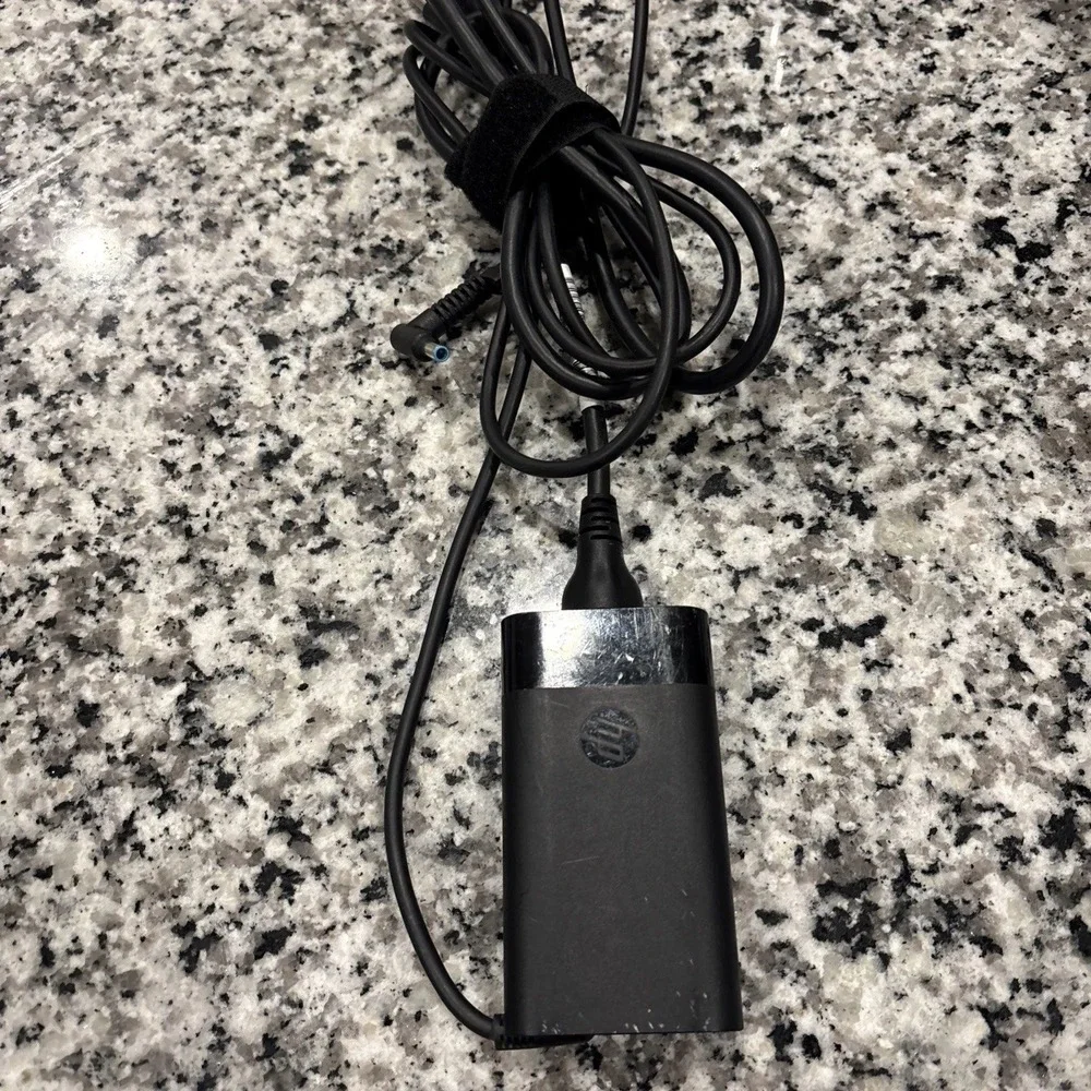 HP 65W AC Adapter Laptop Charger L24008-001 L23960-004 Blue Tip 19.5V 3.33A